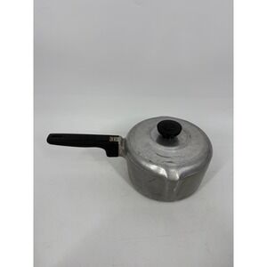 Wagner Ware Sidney 0 Magnalite Aluminum 2qt Cookware Sauce Pan 4682-P with Lid